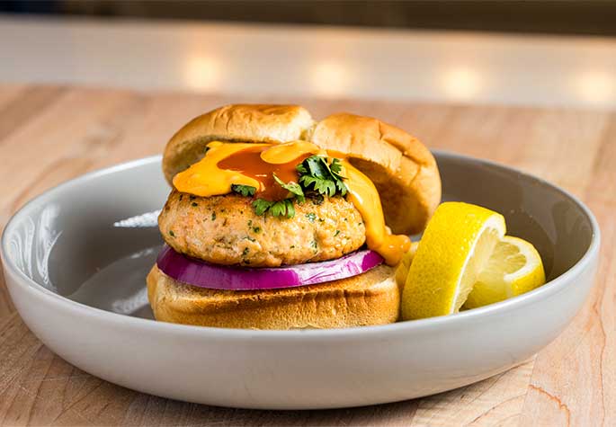 Spicy Asian Salmon Burgers