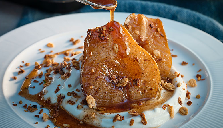 Cinnamon Glazed Baked Pears