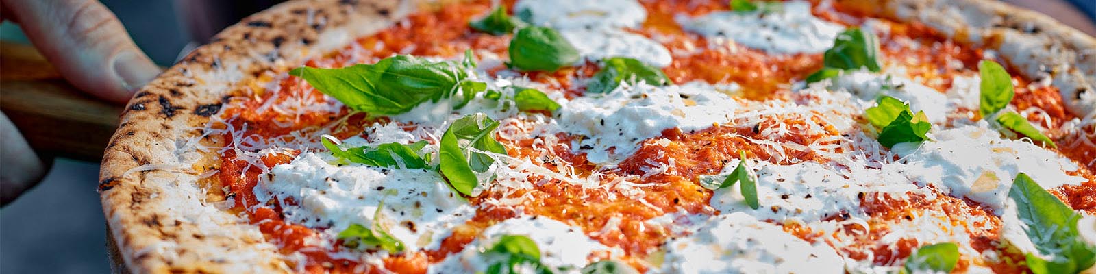 Stracciatella Pizza