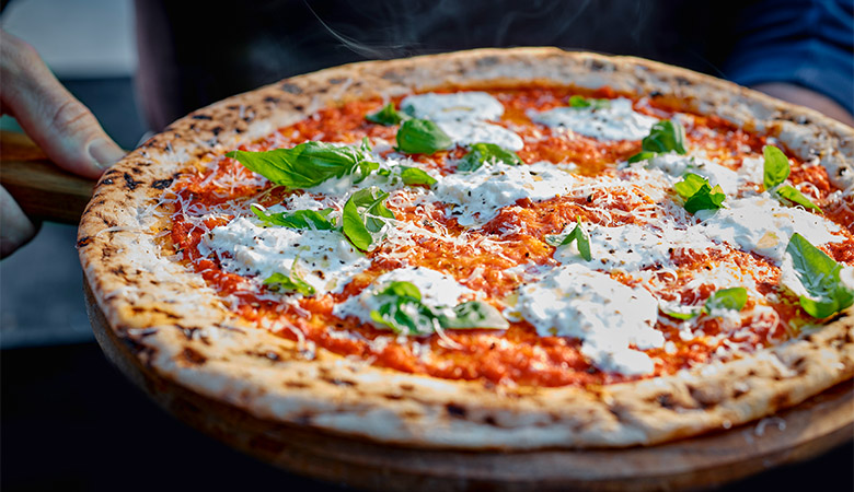Stracciatella Pizza