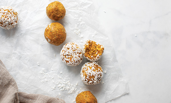 Sugar-Free Carrot Cake Energy Balls