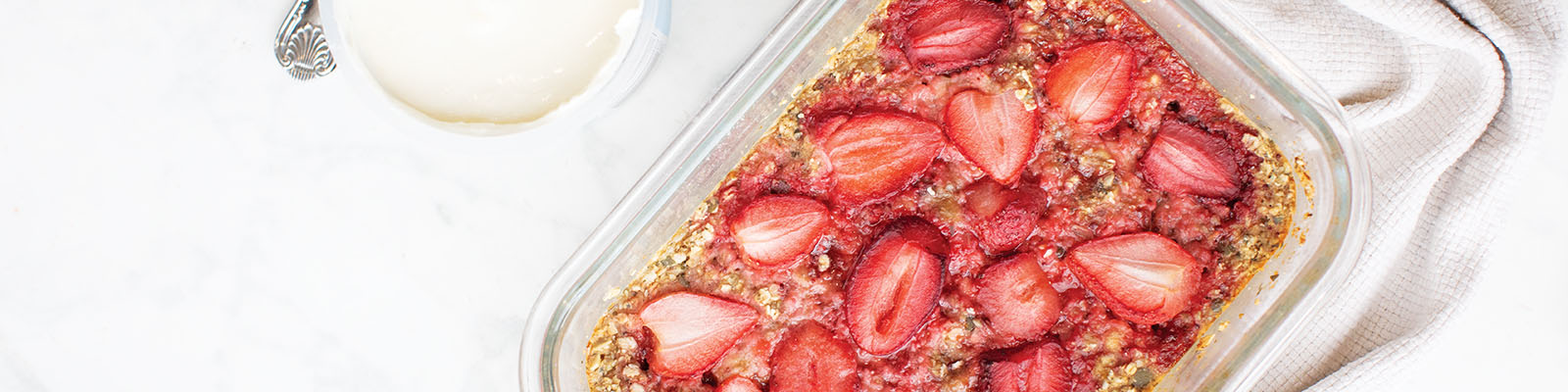 Strawberry Shortcake Baked Oats