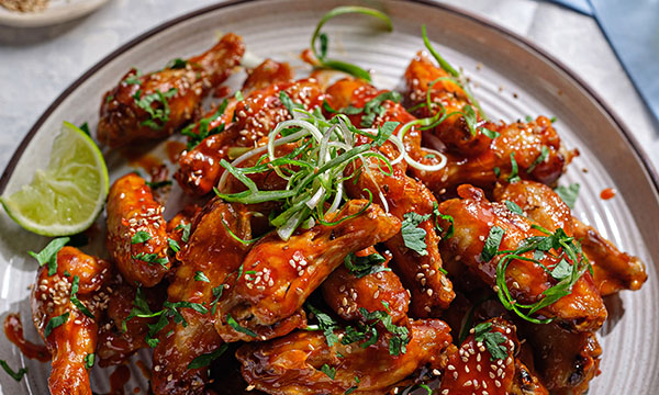 Air Fryer Sriracha Chicken Wings