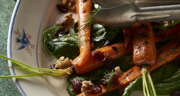 Grilled Carrot and Spinach Salad