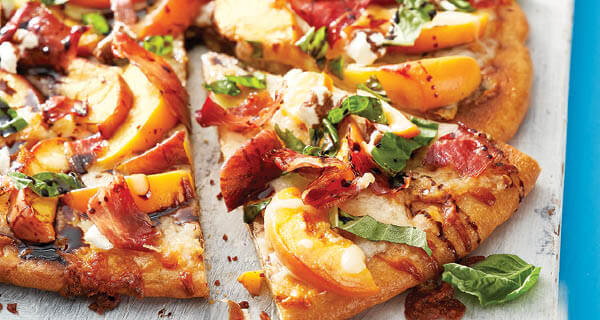 Grilled Pineapple and Prosciutto PIzza