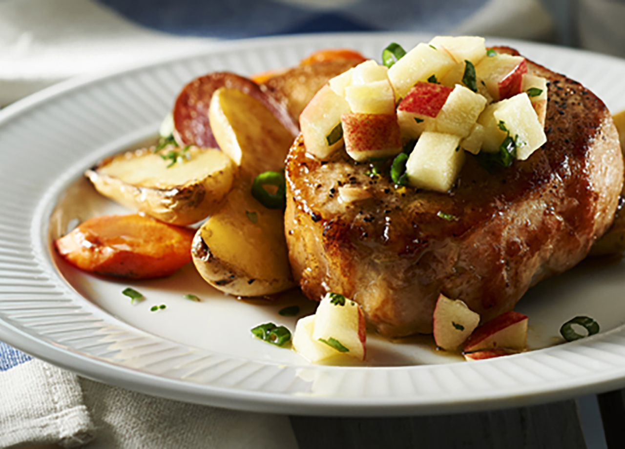 Herbed Pork Chops with Apple Relish