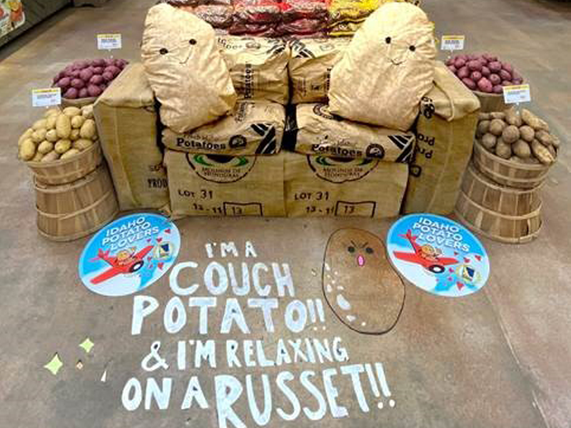 Idaho Potato Lover's Display in the shape of a couch