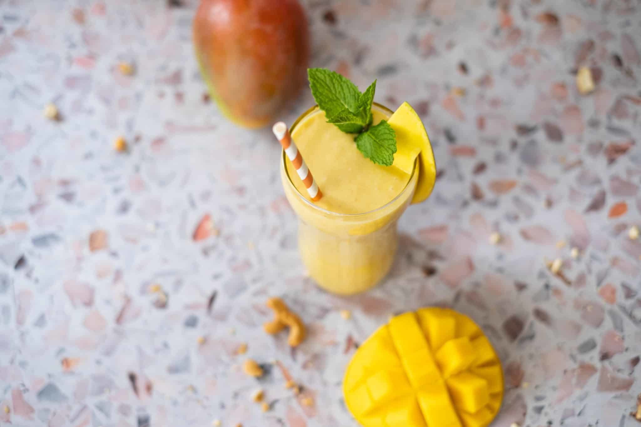 Vegan Mango Milkshake