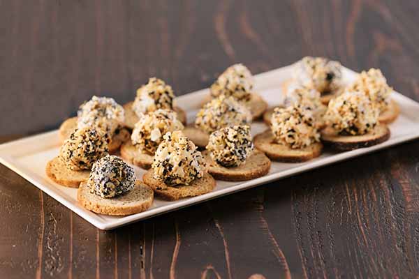 Recipe: “Everything Bagel” Goat Cheese Crisps