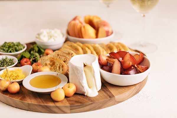 Recipe: Stone Fruit Bruschetta Bar