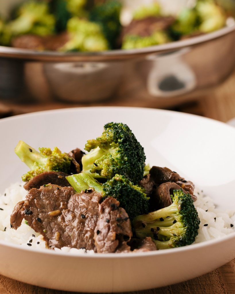 Recipe: Easy Skillet Beef and Broccoli