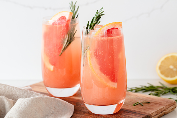 Recipe: Sparkling Grapefruit Vanilla Mocktail