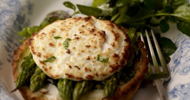 Asparagus & Goats Cheese Tartlet