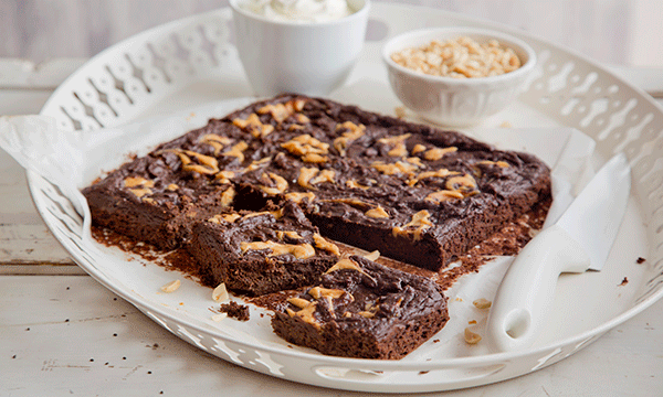 recipe-avocadofudgebrownie-600x360.gif