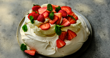 Strawberry Pavlova
