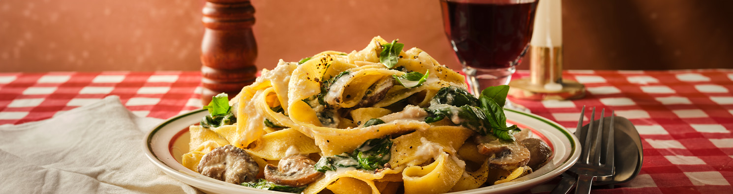 Creamy Mushroom & Spinach Pasta