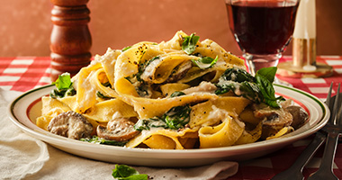 Creamy Mushroom & Spinach Pasta