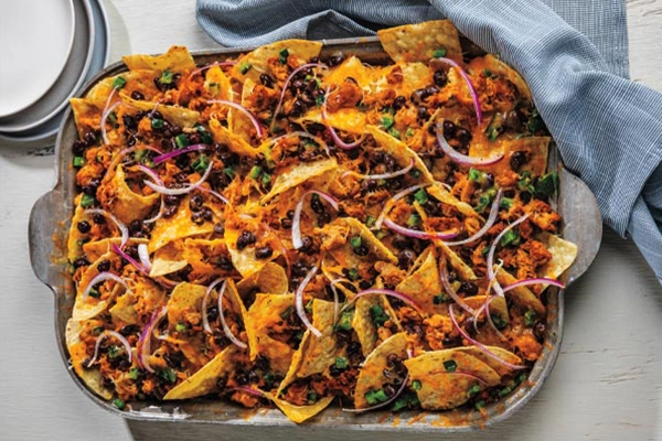 Poblano-Black Bean Chicken Nachos