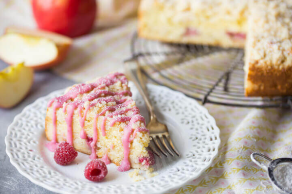 Apple Raspberry Coffee Cake