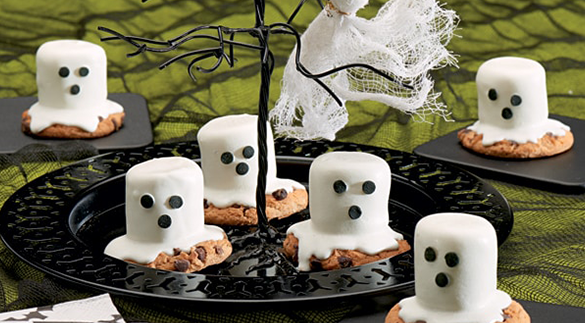 CHIPS AHOY! Mallow Ghost Cookies
