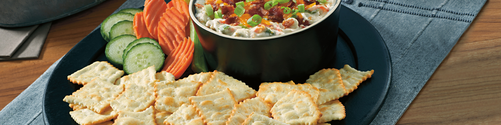 Hot Cheesy Bacon Ranch Dip