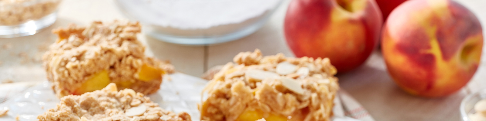 Peach Crumble Bars