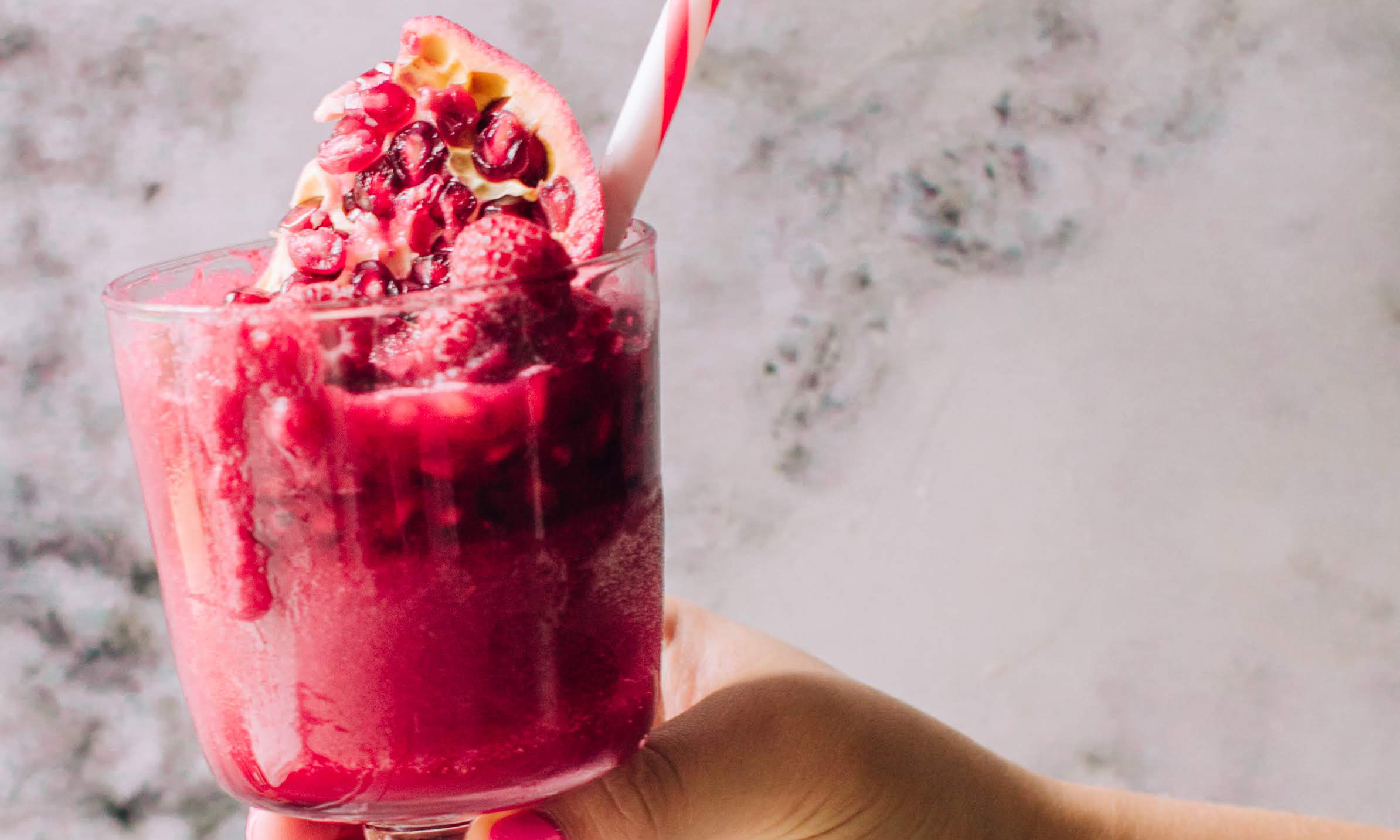 Beet & Pomegranate Glow Smoothie