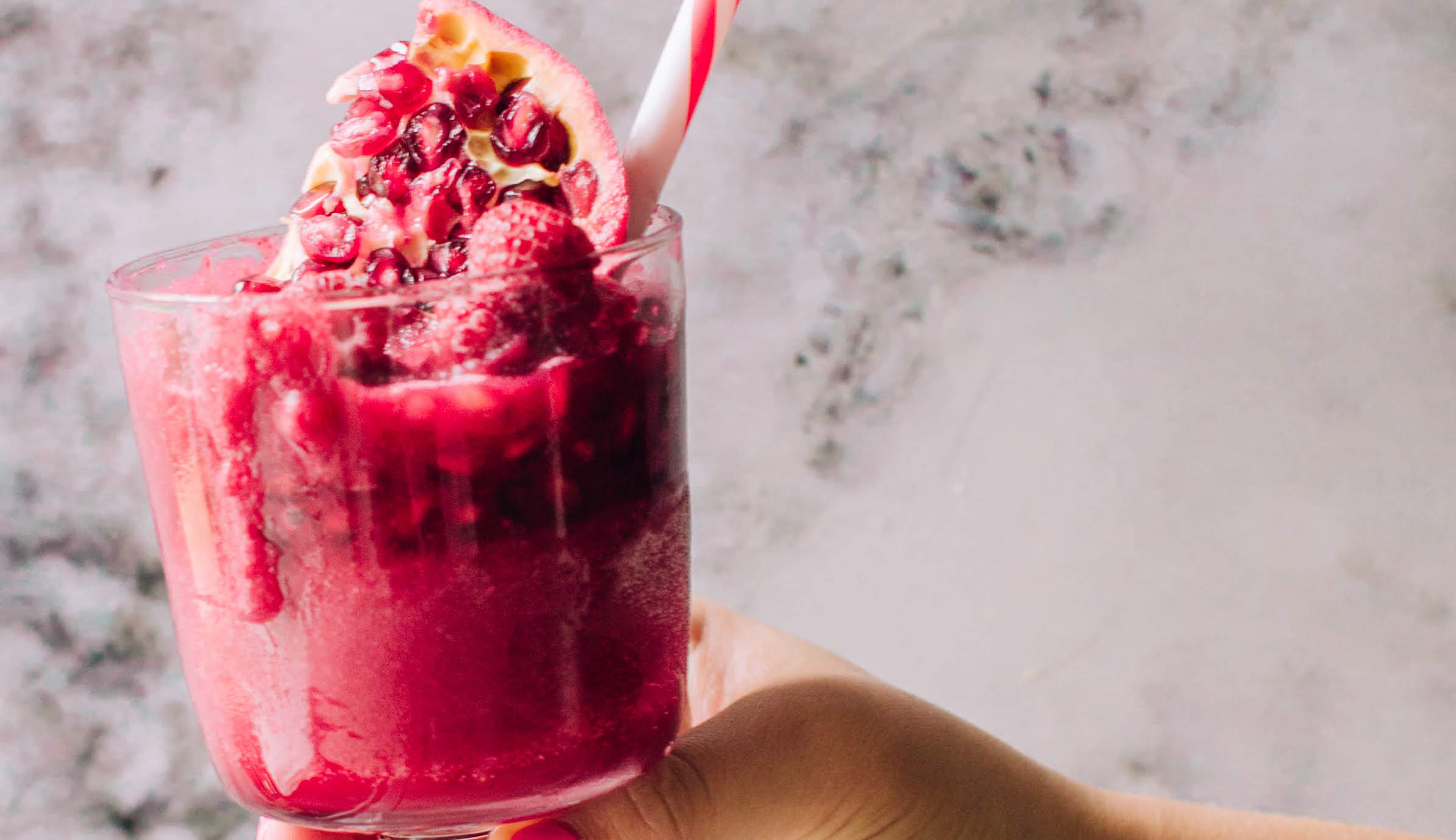 Beet & Pomegranate Glow Smoothie