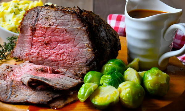 Roast Beef with Cheddar, Parsley and Horseradish Mashed Potatoes 