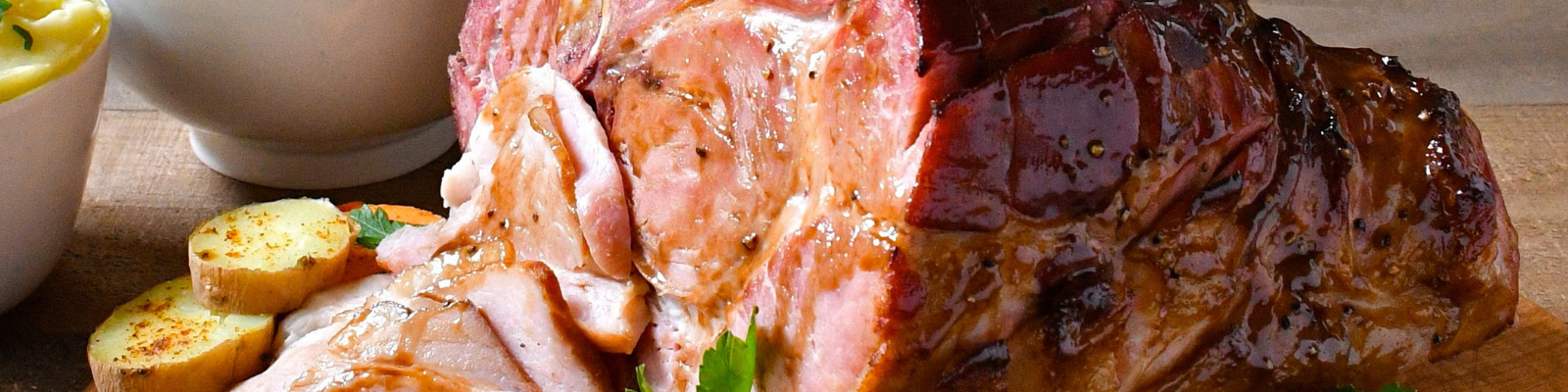 Balsamic Dijon Pepper Glazed Ham 