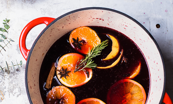 Citrus and Cider Mulled Wine