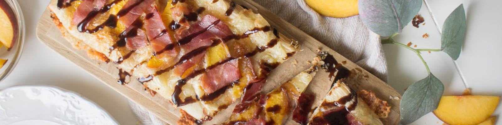 Fresh Peach & Prosciutto Pastries
