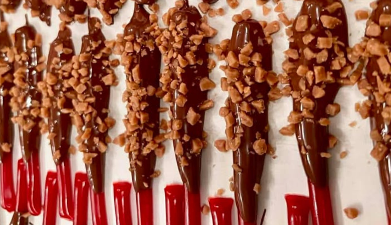Chocolate Covered Nibs - Lori