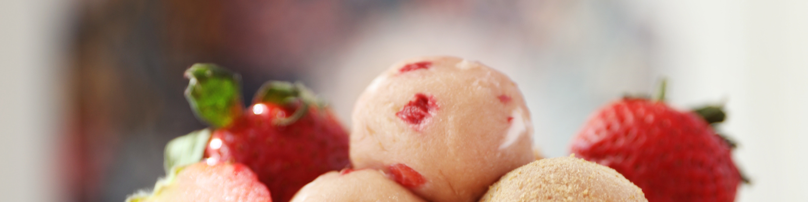Strawberry Cheesecake Protein Balls