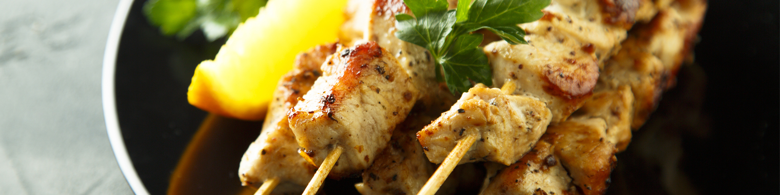Grilled chicken skewer