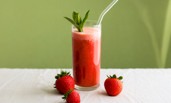 Strawberry Lemonade Spritz