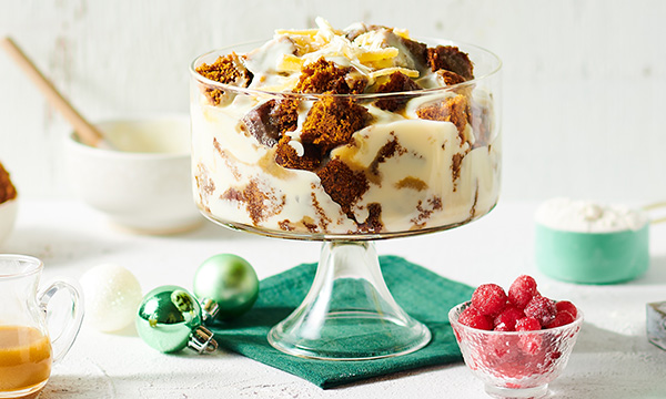 Gingerbread White Chocolate and Toffee Trifle Recipe