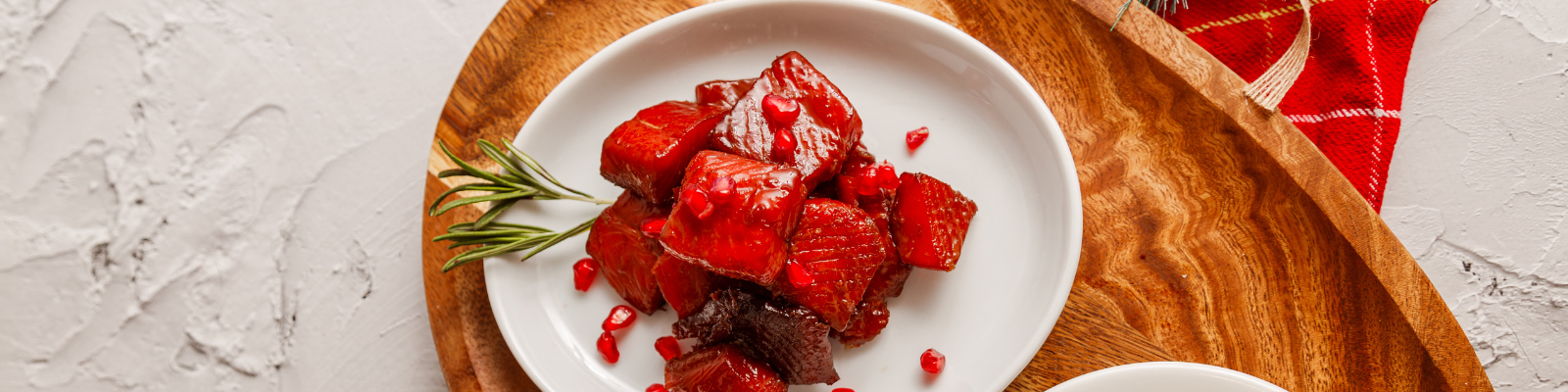 Pomegranate Orange Glazed Salmon Nuggets 