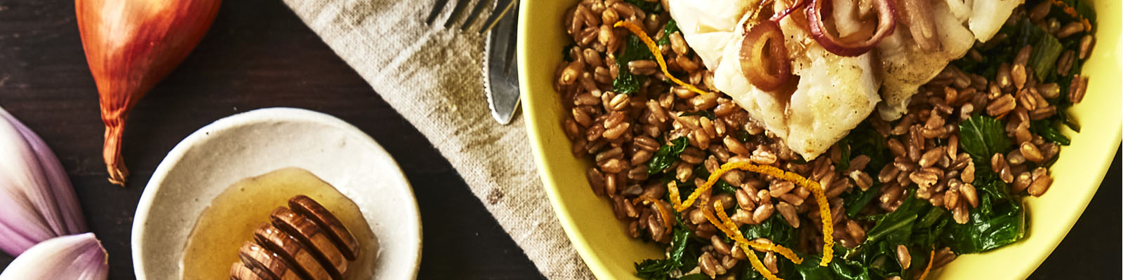 Honey Shallot-Seared Cod with Orange Turmeric Farro Bowl 