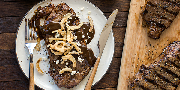 Steak With Balsamic Mustard Sauce 