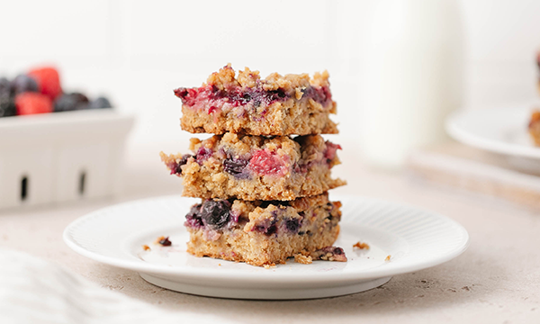 Triple Berry Crumble Bars