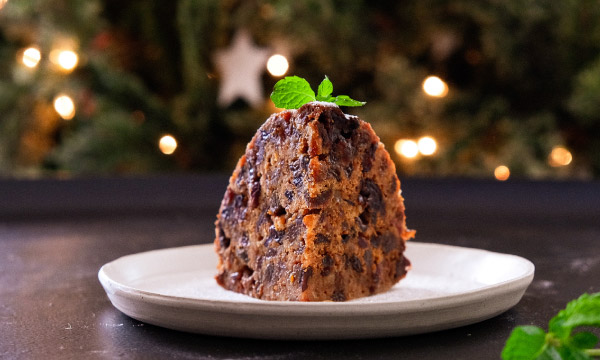 Classic Gourmet Flaming Christmas Pudding