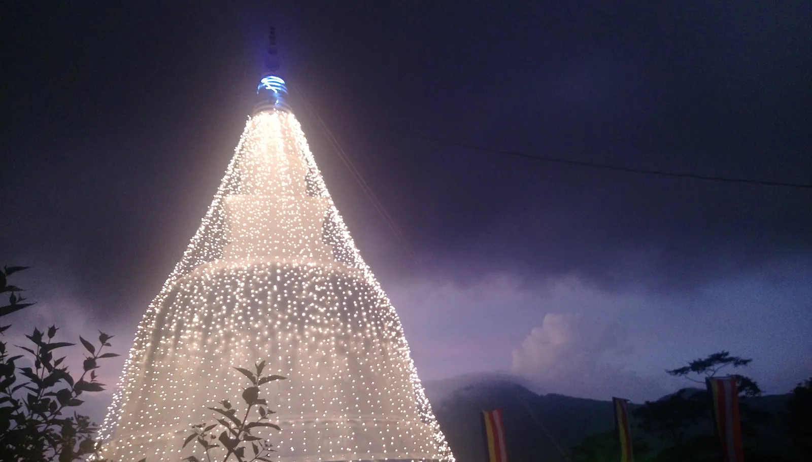 දම්සයුර ආරණ්‍යයේ චෛත්‍යය — ඡායාරූපය 10