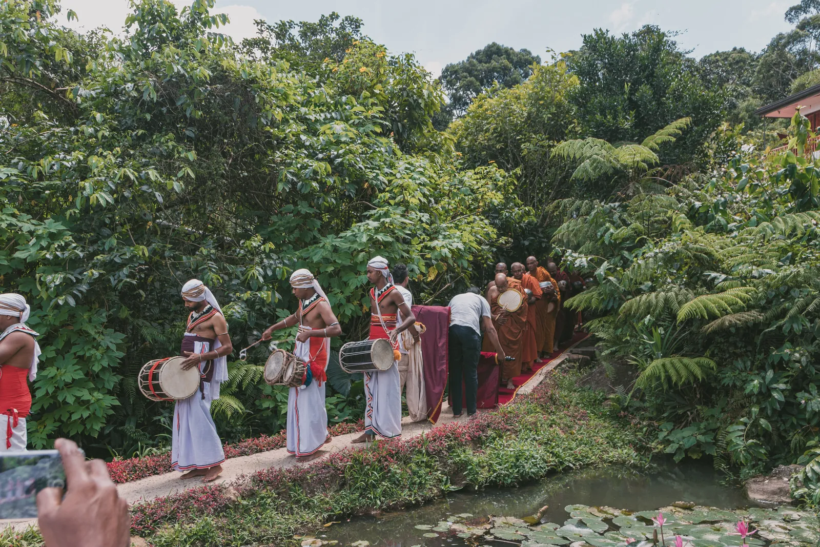 මෑණියන් කළුරිය කොට වසරක් පිරීම නිමිත්තෙන් පිංකම් මාලාව — ඡායාරූපය 14