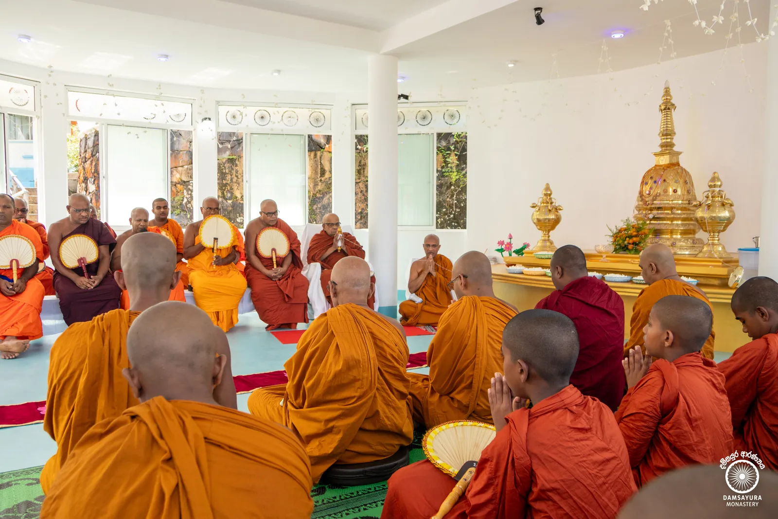"පූජා ච පූජනීයානං, ඒතං මංගලමුත්තමං" — ඡායාරූපය 12