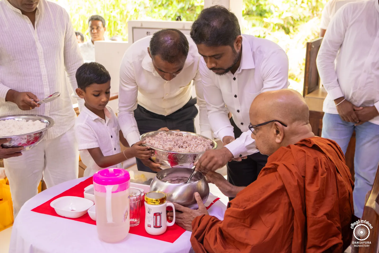 "පූජා ච පූජනීයානං, ඒතං මංගලමුත්තමං" — ඡායාරූපය 22