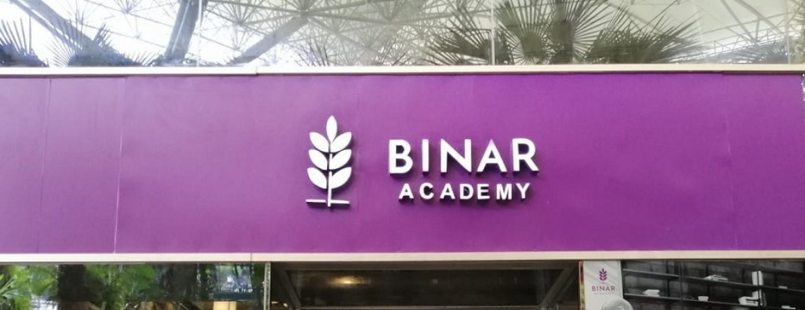 Web Banner - Binar Academy.png