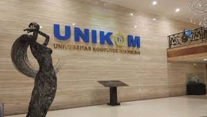 fakultas-desain-unikom