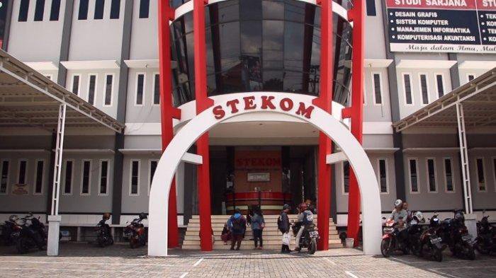 STEKOM