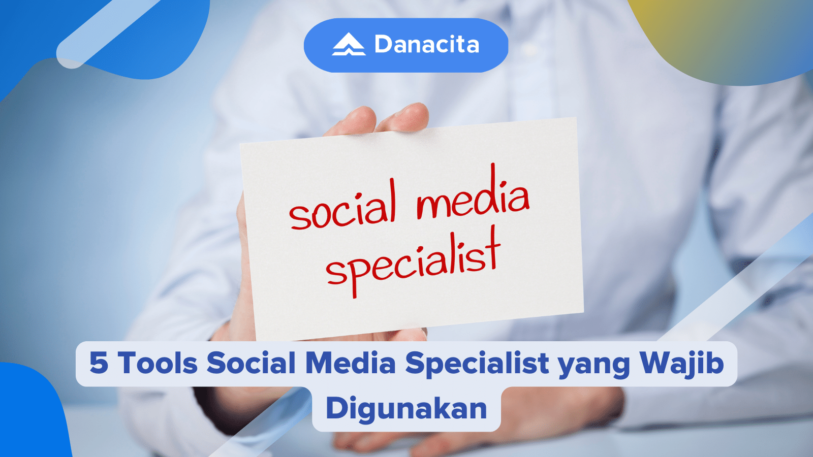 tools-social-media-specialist